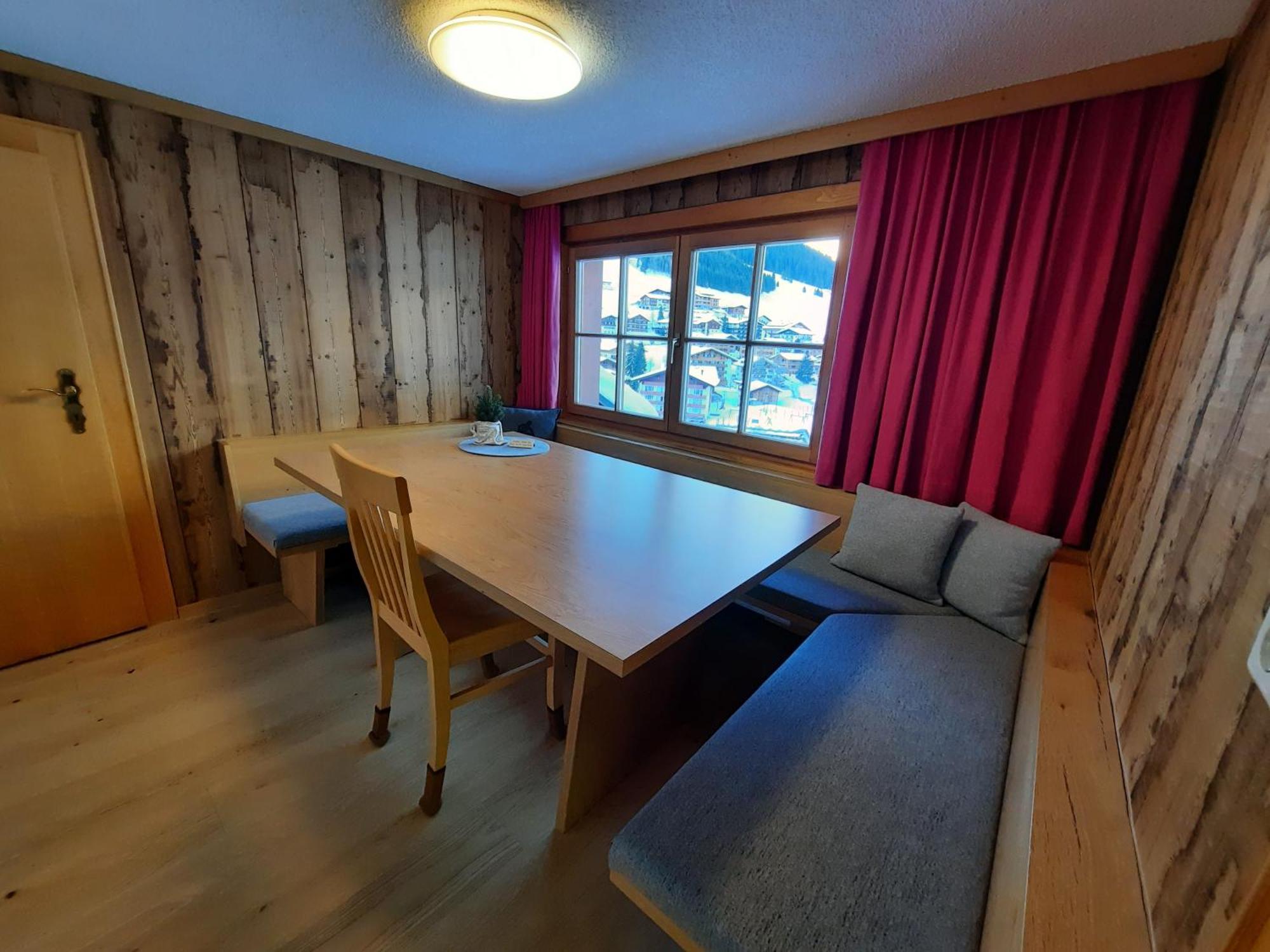 Apartamento Haus Schroefler Lech am Arlberg Exterior foto